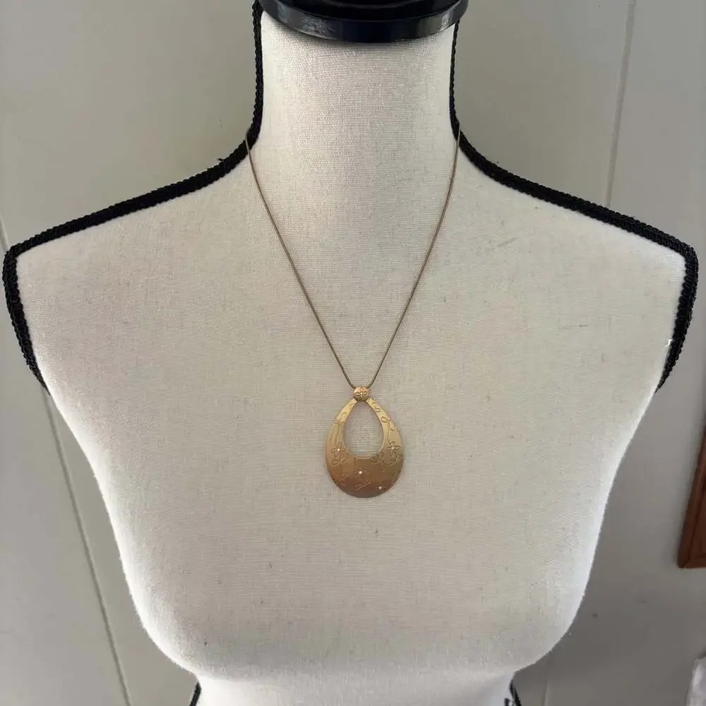 Brighton Diva Daisy Gold Tone & Crystal Pendent Necklace & Earrings Set 20" - Picture 10 of 14